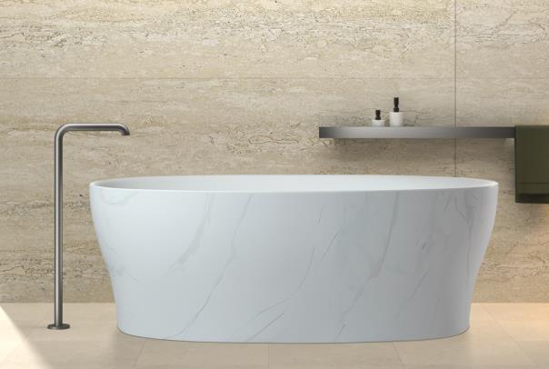 GY-2004 freestanding bathtub with straight back and marble-pattern exterior